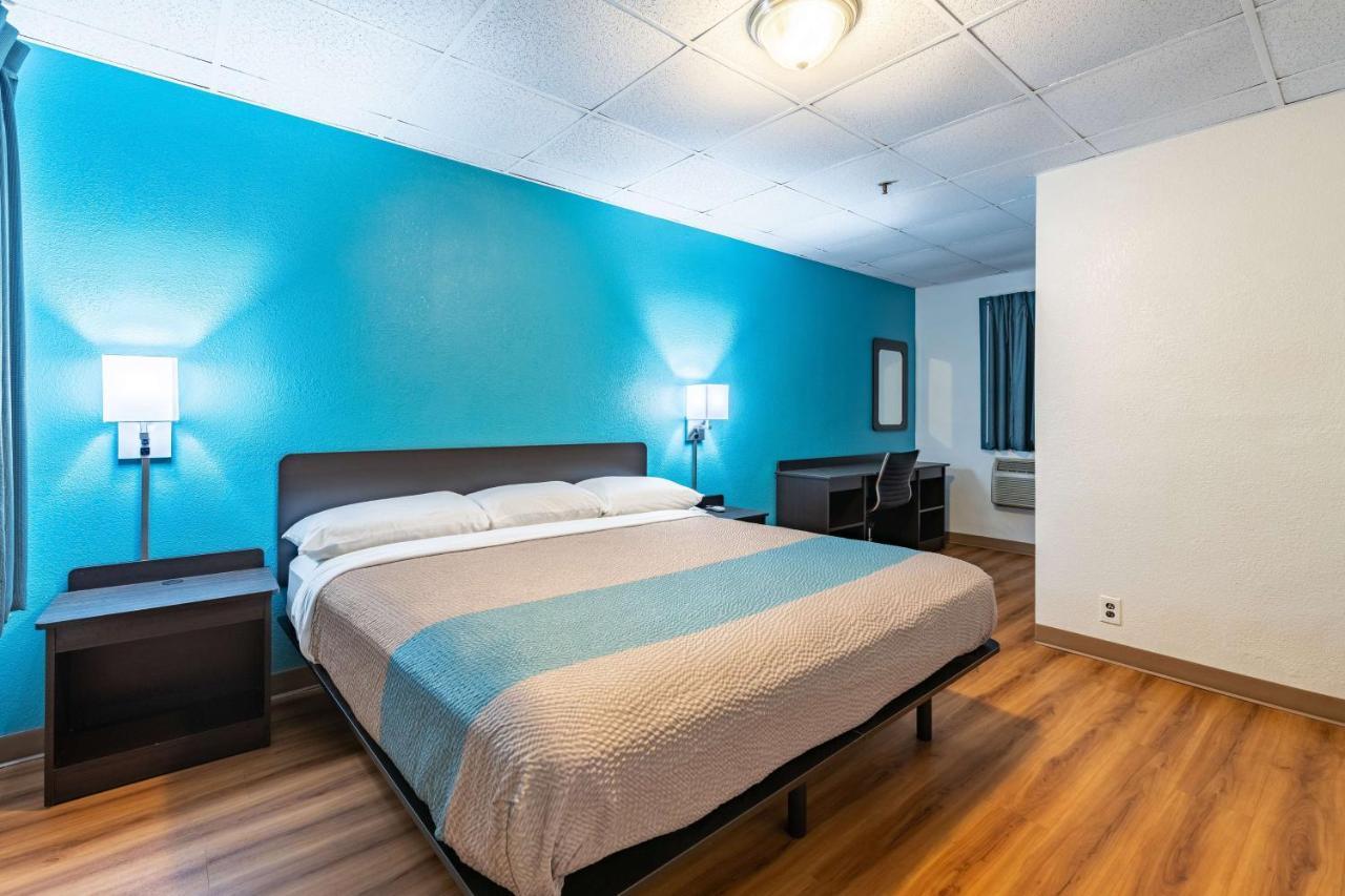 Motel 6-Elmsford, Ny - White Plains ภายนอก รูปภาพ